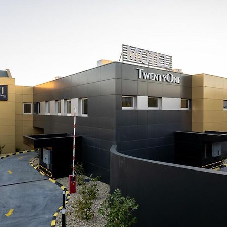 Motel Twentyone Ґондомар Екстер'єр фото